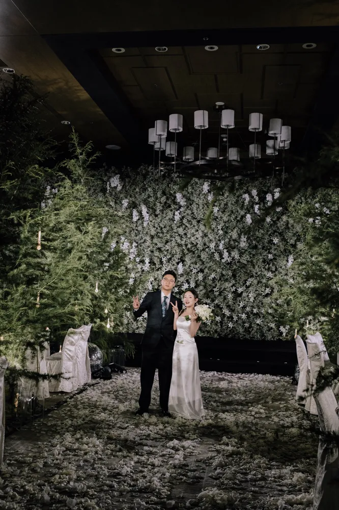 Premium Wild wedding design project cover