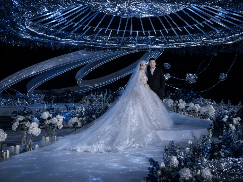 Silver wedding design project cover